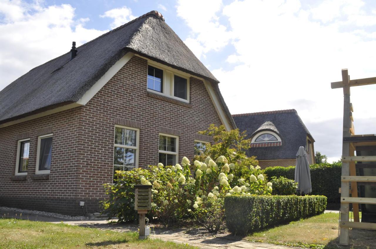 Villa Martensplek Tiendeveen Esterno foto