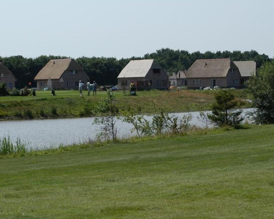 Villa Martensplek Tiendeveen Esterno foto